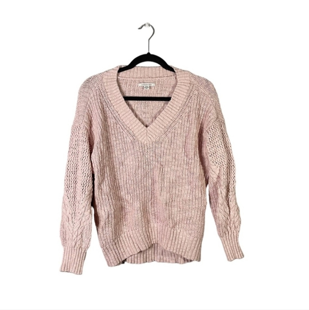 American Eagle Outfitters Pale Pink Preppy Knit V Neck Casual Sweater Size Small